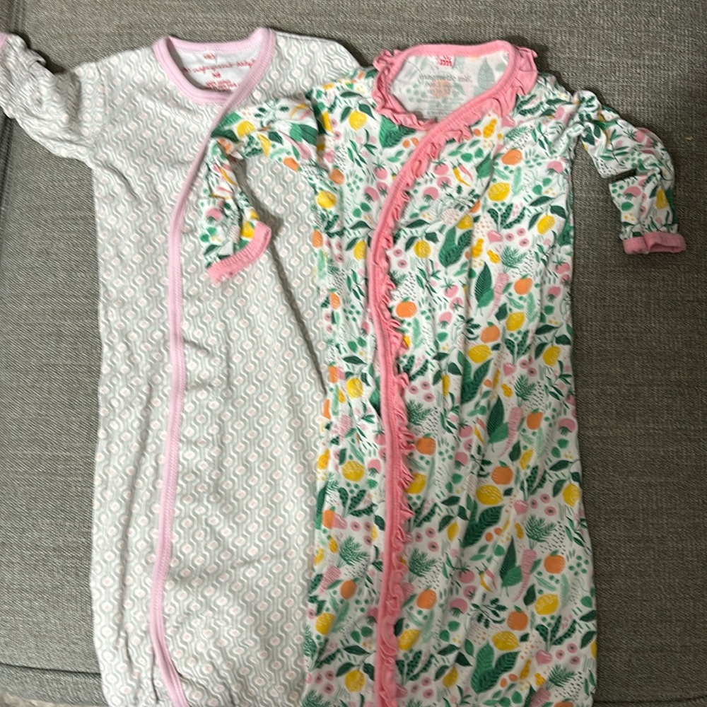 Magnetic Gowns